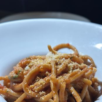 SheWolf Pastificio & Bar signature dishes Cacio e PepeTonnarelliStrozzapreti
